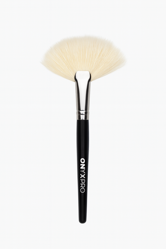 Luxe Fan Brush